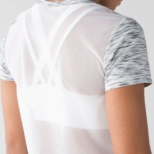 Lululemon best the heat short sleeve shirt!